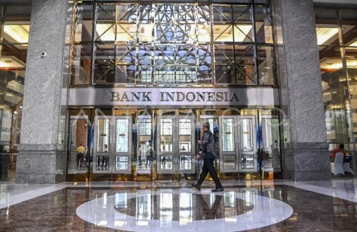 Neraca Pembayaran Indonesia Defisit 0,9 Miliar Dolar AS, BI Sebut Kinerja Tetap Terjaga