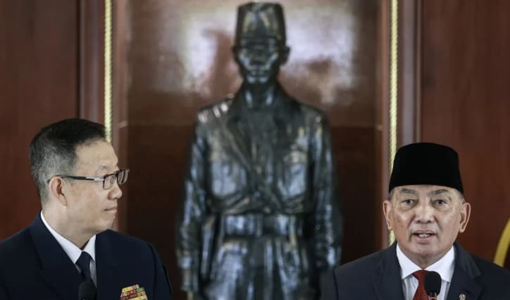 Menhan Sjafrie Akan Kirim Prajurit TNI Belajar Militer di China