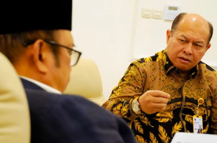Pemerintah dan PT PAL Segera Susun Peta Jalan untuk Memperkuat Industri Maritim Nasional