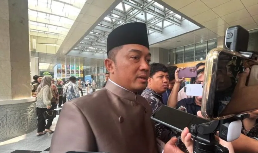Mensesneg Prasetyo Hadi Membantah Haji Isam Ditunjuk Jadi Koordinator Penanganan Karhutla