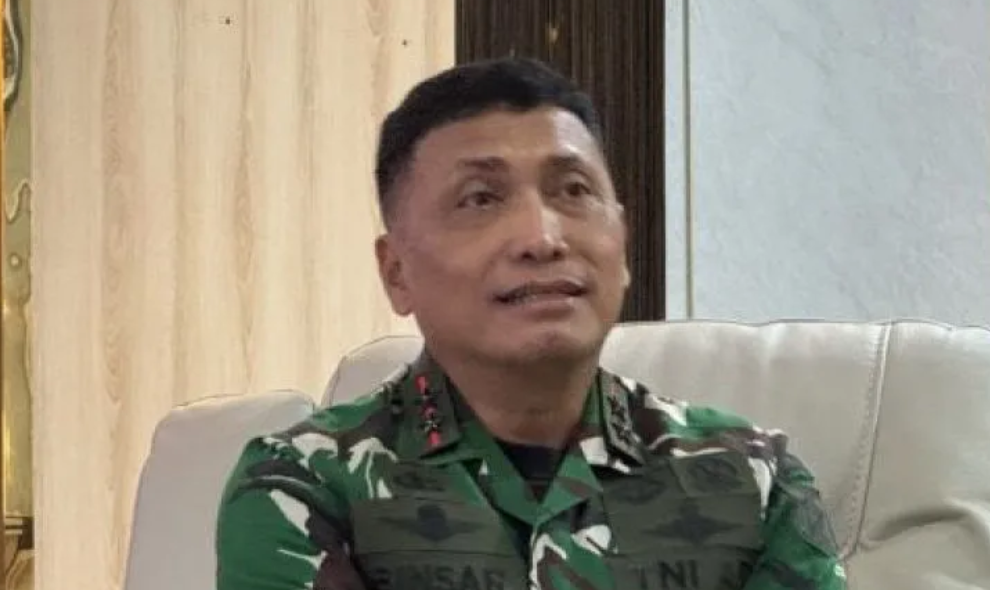 Pangdam Palaka Wira Siagakan Prajurit dan Kendaraan Pemadam untuk Cegah Karhutla Meluas di Sulteng-Sulbar