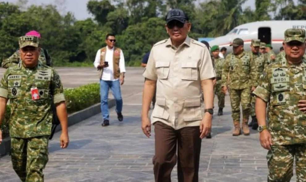 Karhutla Melanda Sejumlah Wilayah, Menhan Sjafrie Minta Sinergi Penanganan Diperkuat