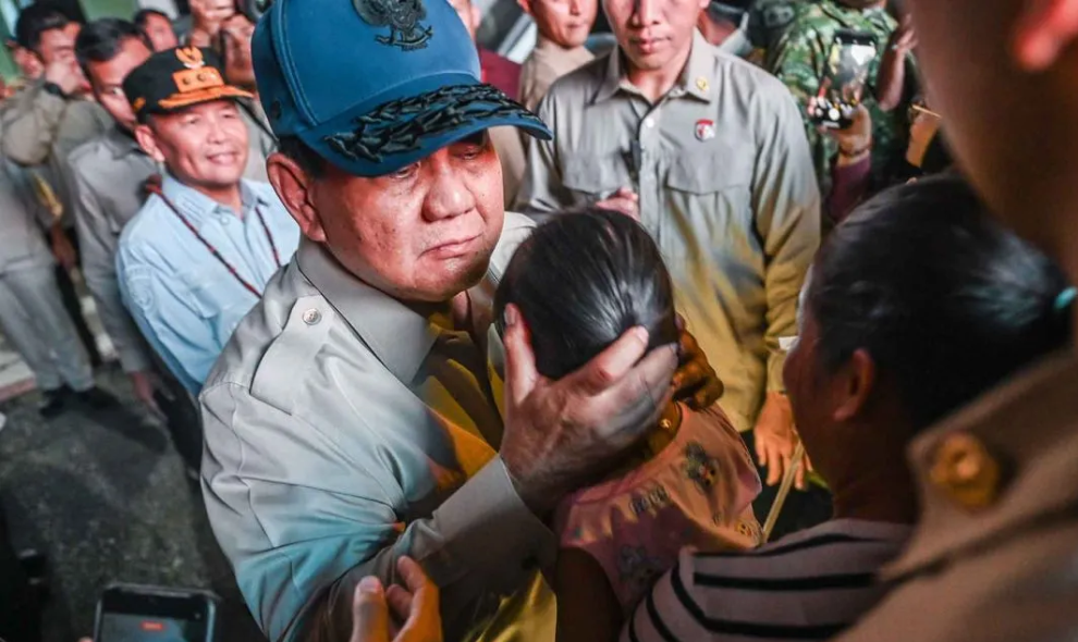 Prabowo Pimpin Penanganan Karhutla di Kalimantan dan Tambah Empat Helikopter Water Bombing