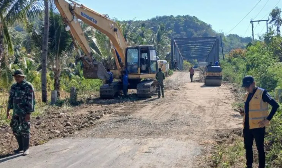 Pemprov NTT Mempercepat Perbaikan Infrastruktur Pascagempa M7,7 agar Akses Warga Kembali Normal