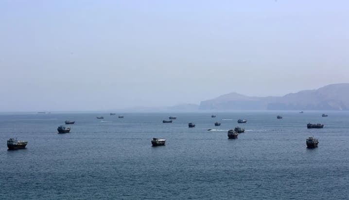 Iran Ancam Tutup Selat Hormuz jika AS Melanjutkan Perang Ekonomi