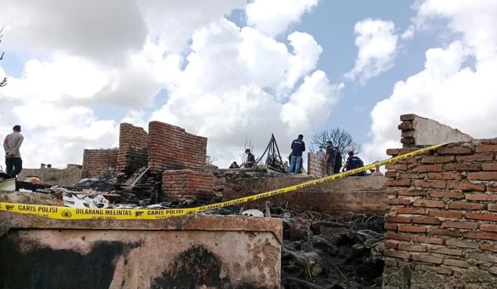 Polresta Lombok Tengah Selidiki Kebakaran Rumah Adat Sade, Kerugian Ditaksir Rp34 Miliar