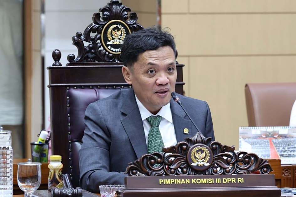 Komisi III DPR Mendorong Bareskrim Memburu Dalang dan Penikmat Keuntungan Karhutla