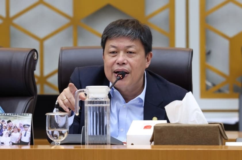Komisi IV DPR Mendesak Pemerintah Audit Korporasi untuk Mengungkap Aktor di Balik Karhutla