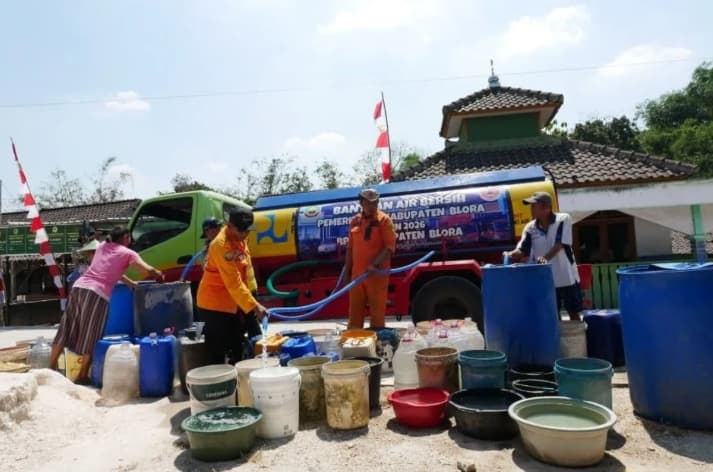 Kementerian PU Kerahkan Tangki dan Hidran Air, Kekeringan Jawa Tengah Berdampak pada 184 Ribu Warga
