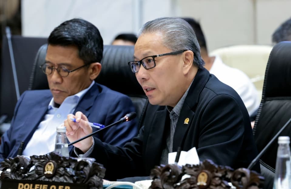 Dolfie Palit Minta Calon Deputi Gubernur BI Paparkan Strategi Konkret Menjaga Stabilitas Rupiah