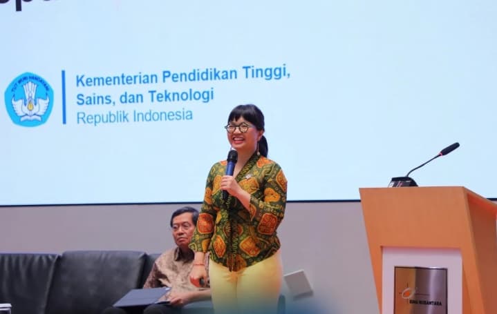 Kemdiktisaintek Minta Perguruan Tinggi Perkuat Kurasi Pengetahuan di Tengah Pesatnya Perkembangan AI