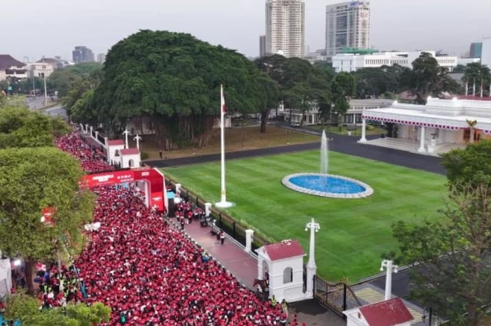 Pelari Berkursi Roda dan Atlet Nasional Meramaikan Merdeka Run 2026 di Jakarta