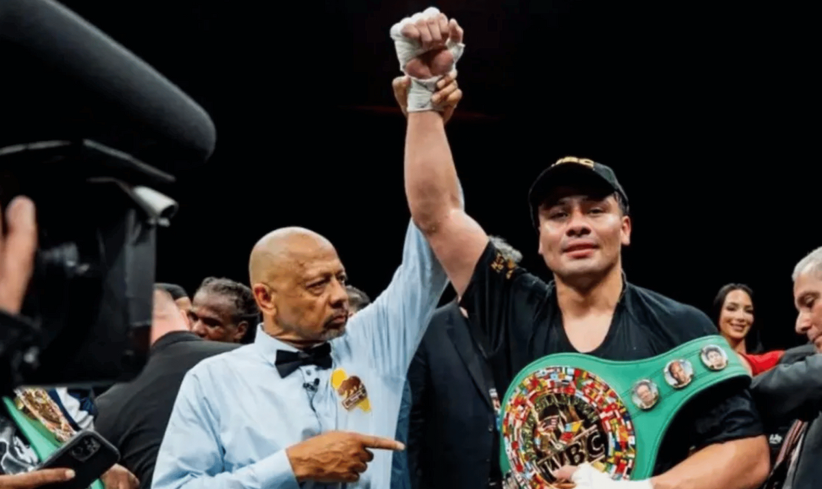 Lester Martinez Pertahankan Sabuk WBC setelah Hentikan Luca Planic dengan TKO Ronde Ke-10