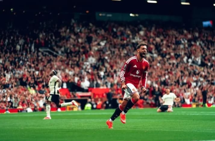 Bruno Fernandes Mencetak Hattrick saat Manchester United Menghajar Ipswich Town 5-2