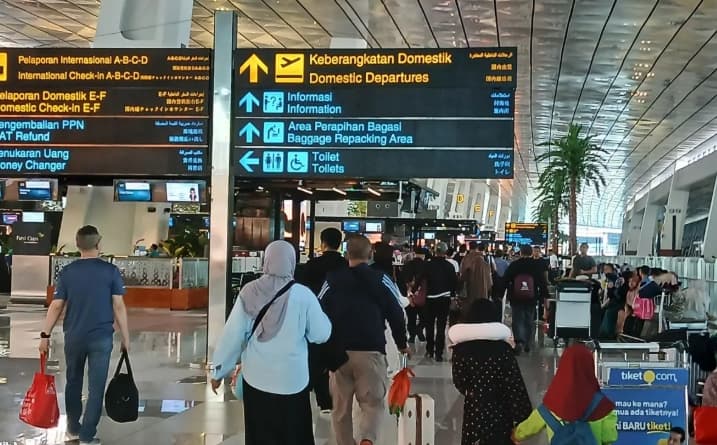 Erupsi Gunung Sinabung Ganggu Penerbangan Soetta-Kualanamu, 15 Penerbangan Dibatalkan