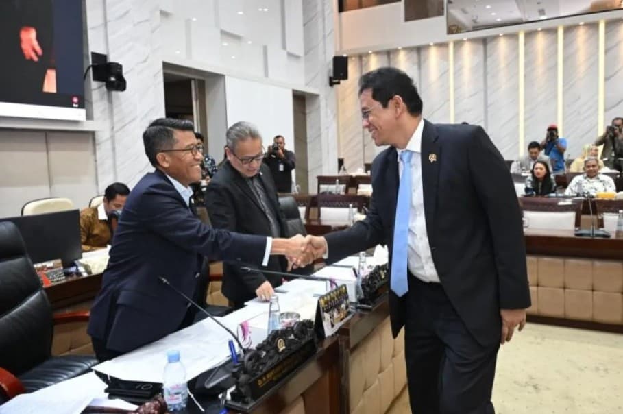 Pemerintah dan DPR Sepakati Asumsi RAPBN 2027, Pertumbuhan Ekonomi Ditargetkan 6 Persen