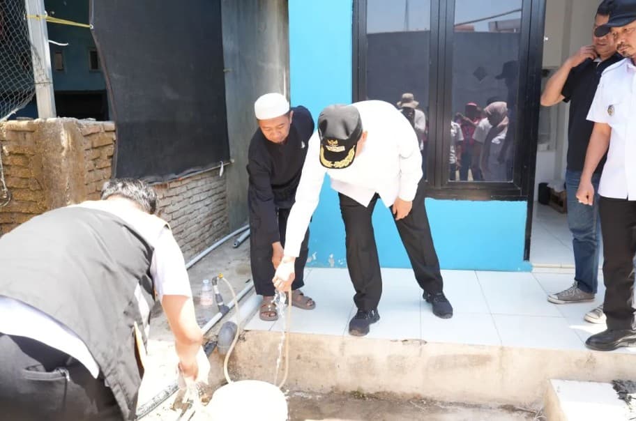 Pemkot Makassar Perluas Distribusi Air Bersih ke 50 Titik saat Pasokan Menurun
