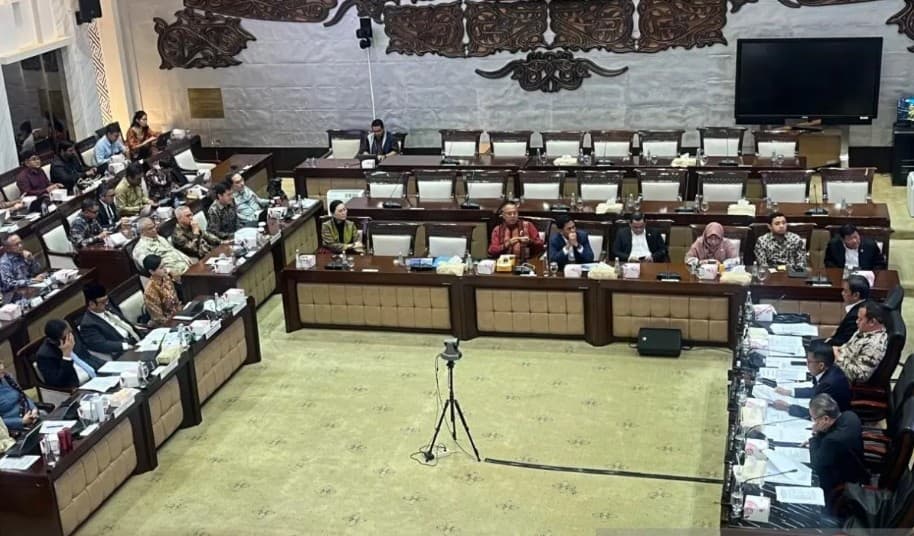 OJK Perkuat Sektor Keuangan untuk Mendukung Target Ekonomi dan Pembangunan RAPBN 2027