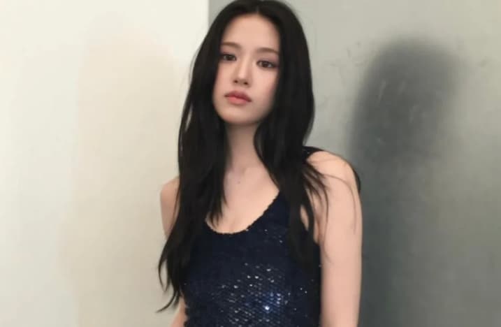 An Yu Jin Tetap Tampil di Konser IVE Hong Kong meski Cedera Lutut, Koreografi Ditiadakan