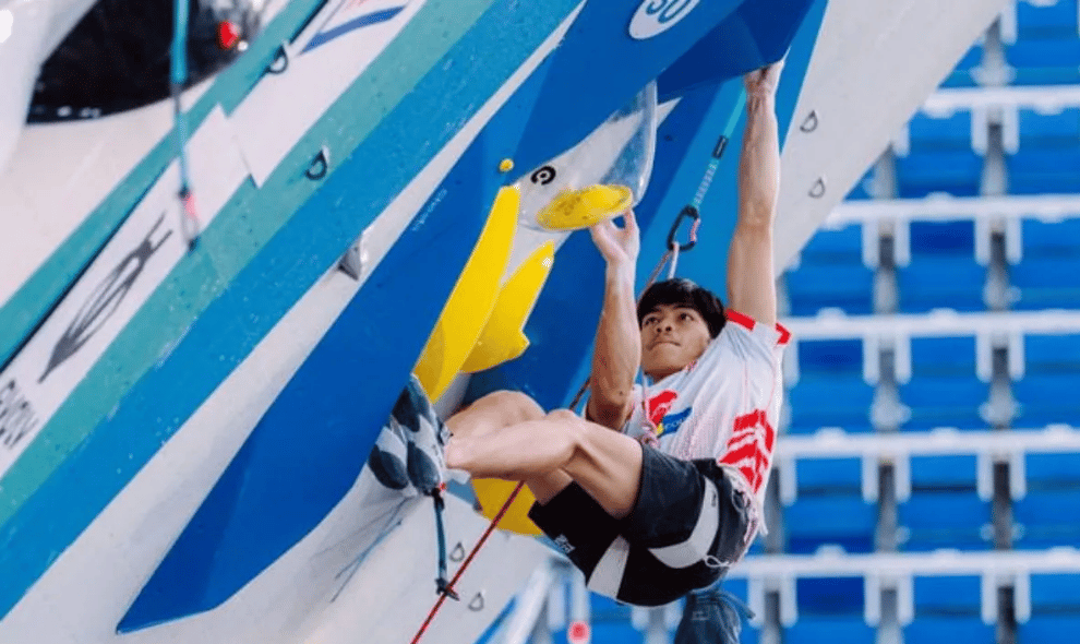 Srondeng Raih Medali Perunggu World Climbing Series Koper 2026 di Slovenia