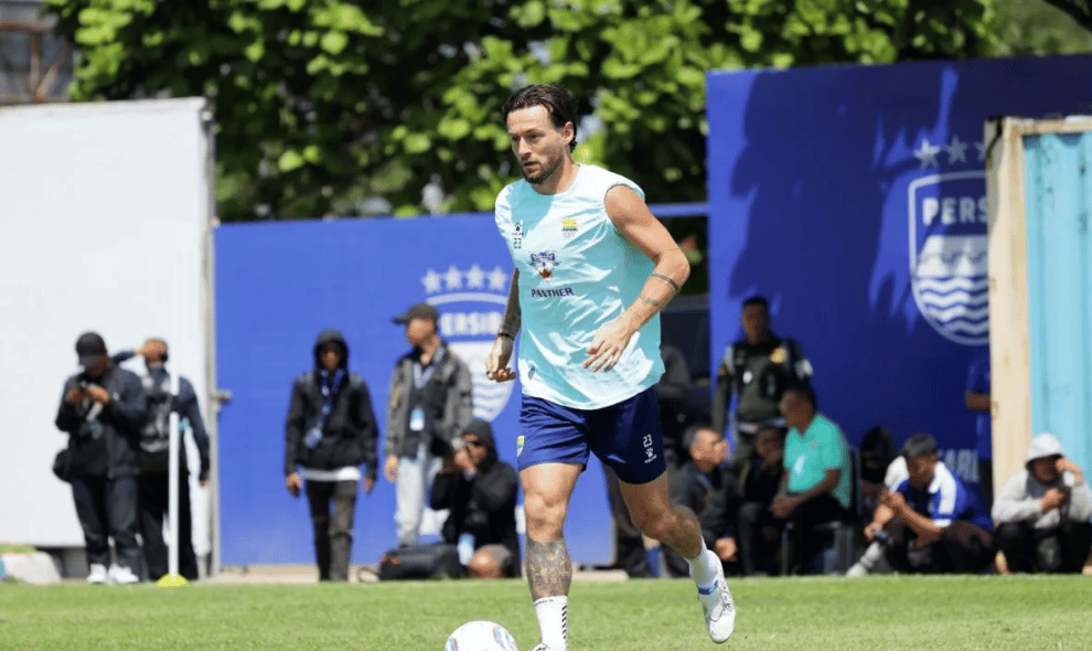 Marc Klok Bidik Kemenangan Persib atas PSM demi Awal Positif di Super League