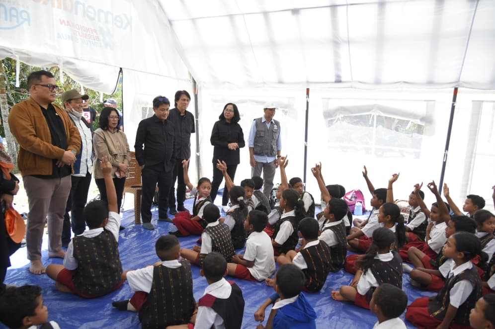 Sekolah Rusak akibat Gempa Manggarai, Komisi X DPR Desak Kemendikdasmen Segera Bangun Kembali