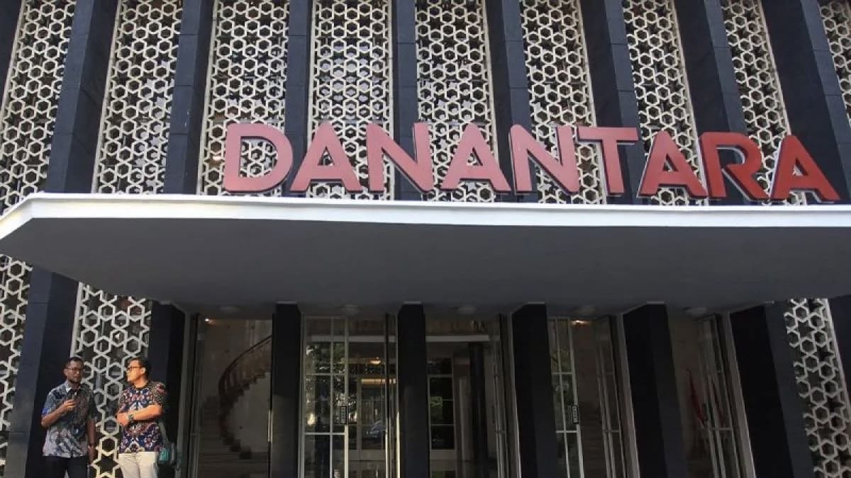 Pengamat Dorong     Pemerintah Hitung Ulang Setoran Danantara Rp120 T