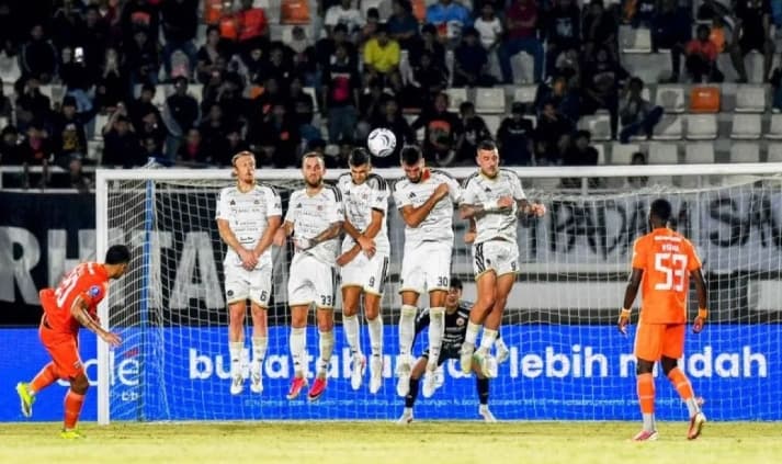 Bandara Soekarno-Hatta Ditutup akibat Abu Vulkanik, Persija Pulang ke Jakarta melalui Yogyakarta