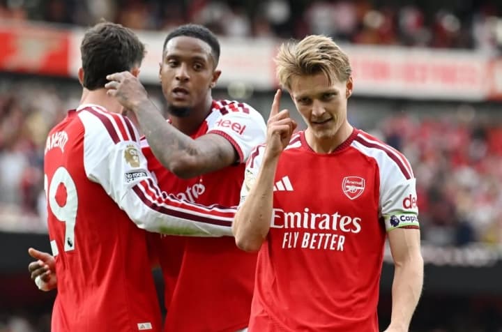 Arsenal Bangkit dari Ketertinggalan dan Menaklukkan Chelsea 2-1 dalam Derby London