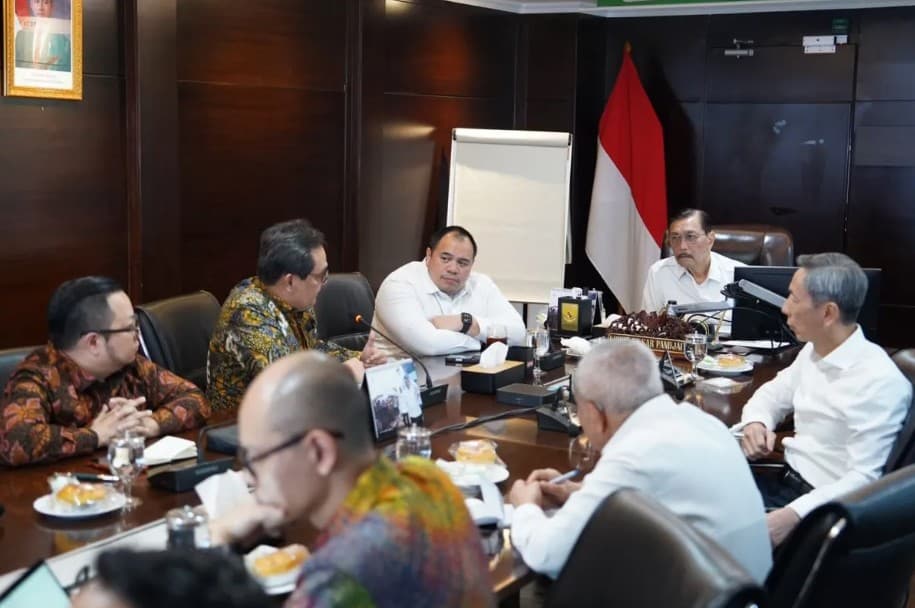 Luhut Dorong Danantara Pastikan Setiap Rupiah Investasi Bekerja untuk Rakyat