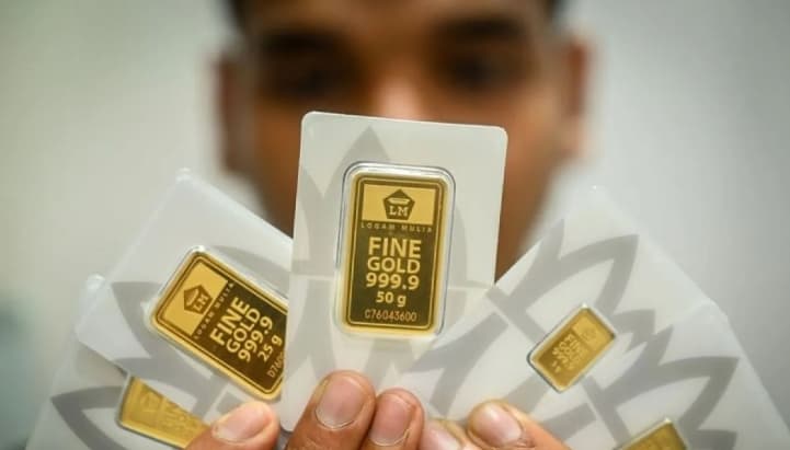 Harga Emas Antam Turun Rp10.000, Kini Dibanderol Rp2,627 Juta per Gram