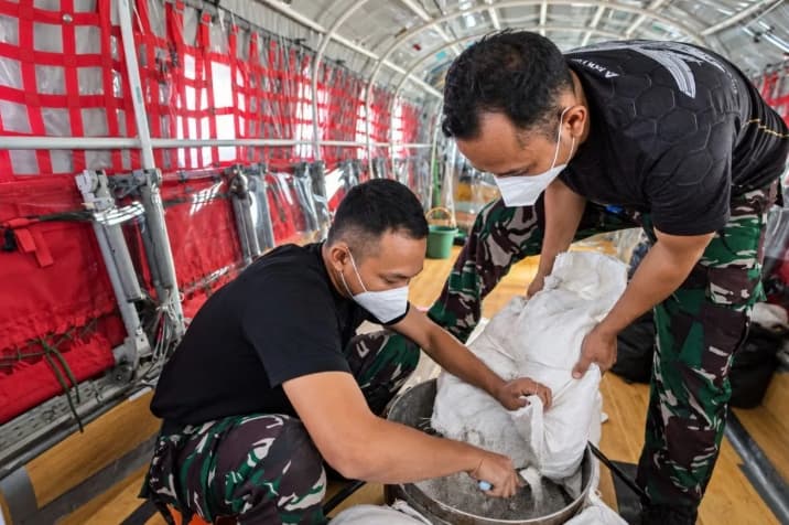 Pemprov Kalbar Kerahkan Tiga Pesawat Modifikasi Cuaca untuk Tekan Karhutla