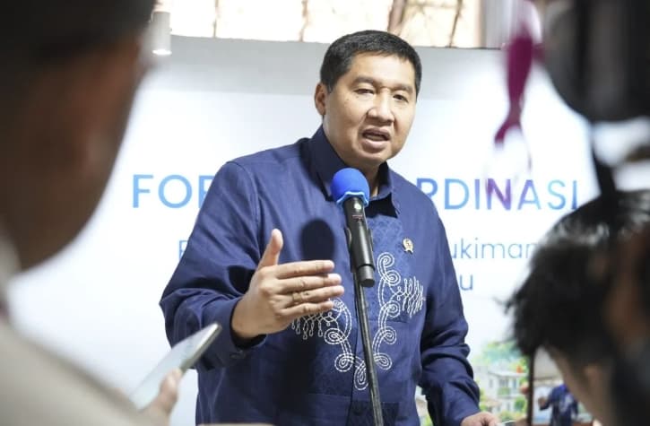 Menteri PKP Tegaskan Penanganan Kawasan Kumuh Harus Terpadu dari Hunian hingga Ekonomi Warga