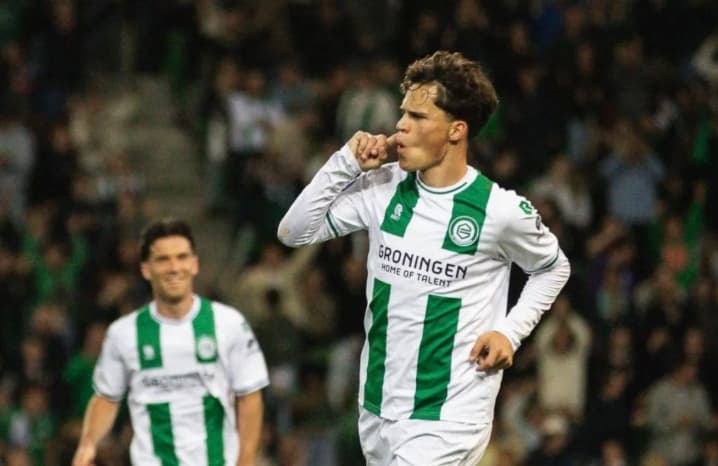 FC Groningen Membungkam PEC Zwolle 3-0 dan Merangsek ke Peringkat Enam Liga Belanda