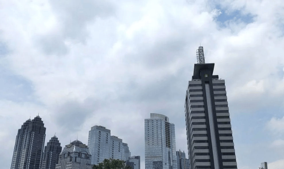 BMKG Memprakirakan Jakarta Cerah Berawan, Hujan Ringan Berpotensi Turun di Dua Wilayah