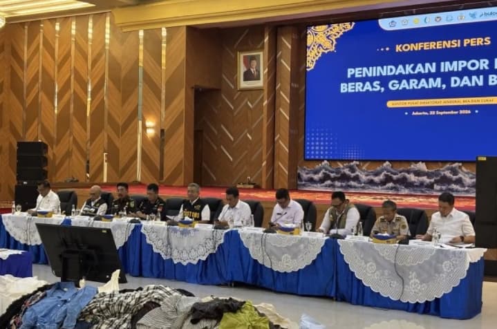 Bea Cukai Gagalkan Impor Beras hingga Pakaian Bekas Ilegal Senilai Rp27,34 Miliar