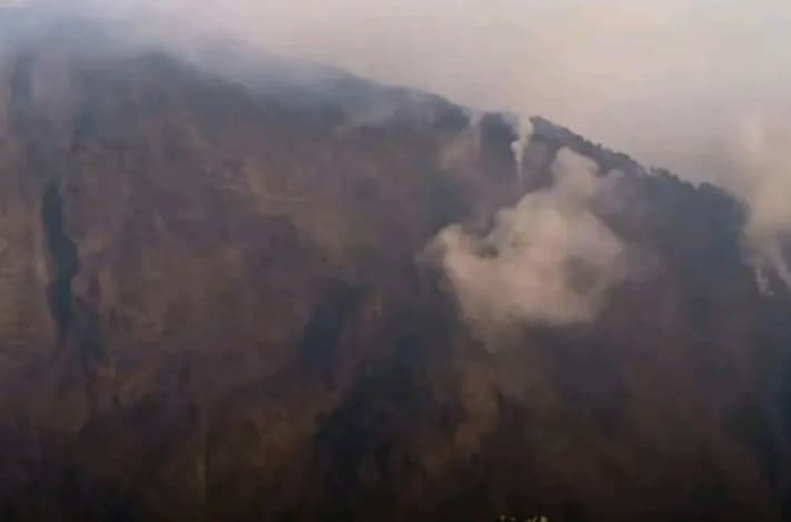 BNPB Pastikan Karhutla 127 Hektare di Bukit Stampol TNGR Tidak Menimbulkan Korban Jiwa