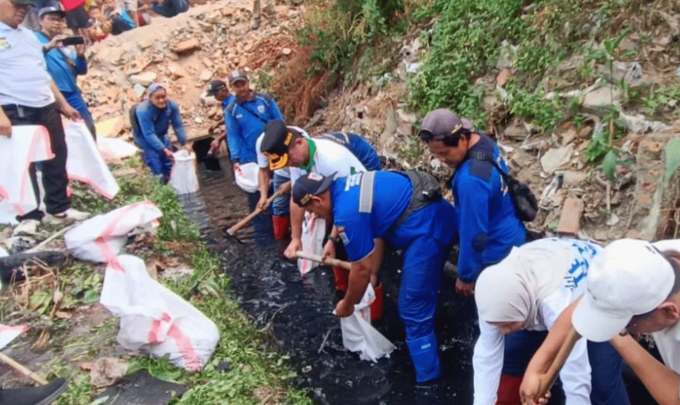 Pemkot Jaksel Gelar Kerja Bakti di 65 Kelurahan untuk Antisipasi Banjir