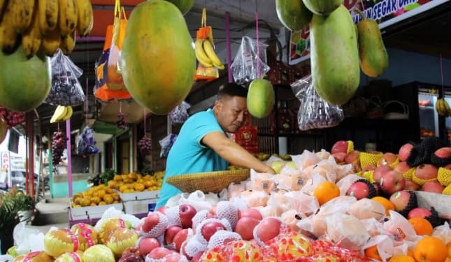 Makanan Kaya Serat dan Cukup Cairan Dapat Membantu Meredakan Sembelit