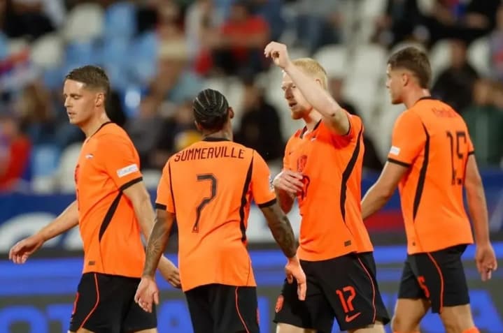 Mexx Meerdink Cetak Dua Gol dan Antar Belanda Tundukkan Serbia 2-1 di Nations League