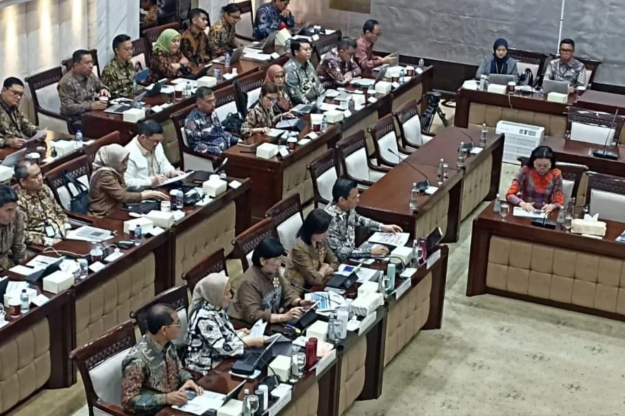 BI Kurangi Intervensi Spot Jadi 30 Persen, DNDF dan NDF Diandalkan untuk Jaga Rupiah