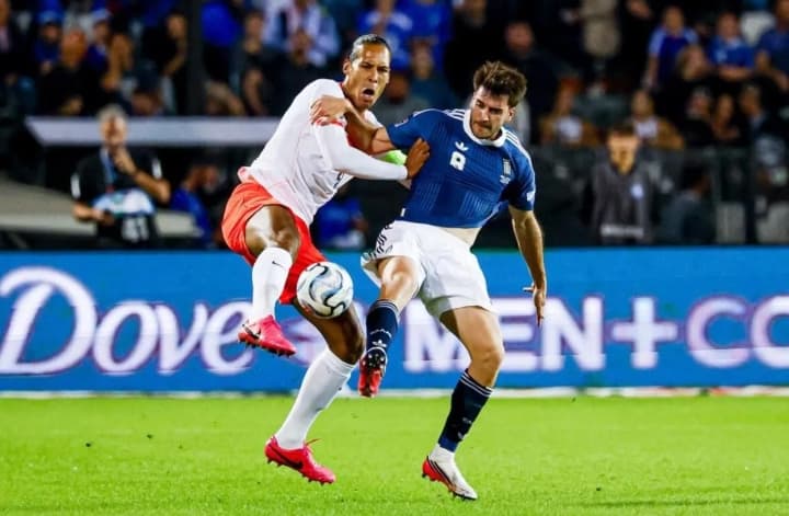 Belanda Bangkit dari Ketertinggalan Dua Gol dan Tahan Yunani 2-2 di Nations League
