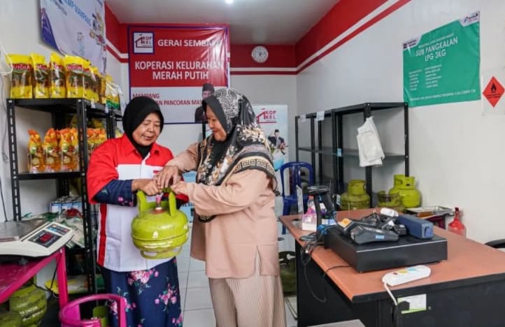 Pertamina Patra Niaga Salurkan LPG 3 Kg ke 958 Koperasi Merah Putih di Indonesia
