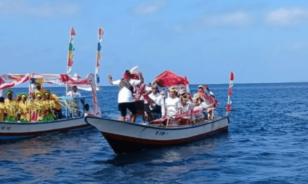 Pemkab Tanimbar Kenalkan Kekayaan Budaya lewat Parade Laut pada HUT Ke-27 Daerah