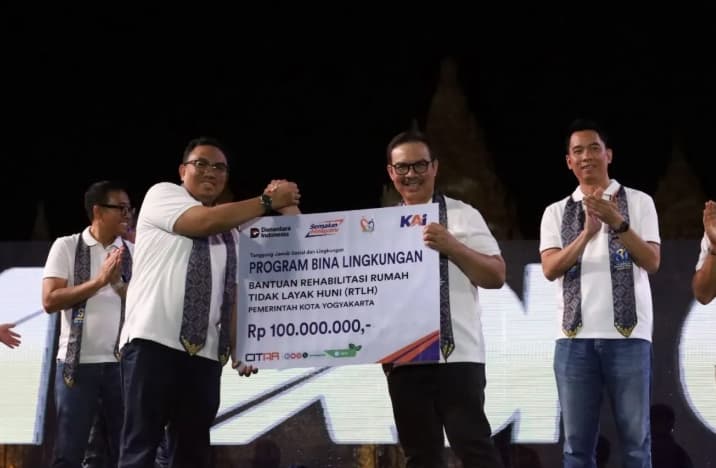 KAI Daop 6 Salurkan Rp100 Juta untuk Rehabilitasi Rumah Tidak Layak Huni di Yogyakarta