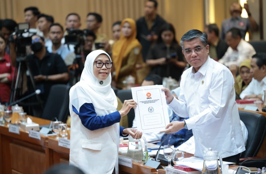 Komisi IX DPR Mendorong Upah Minimum Menjamin Kebutuhan Hidup Layak Pekerja
