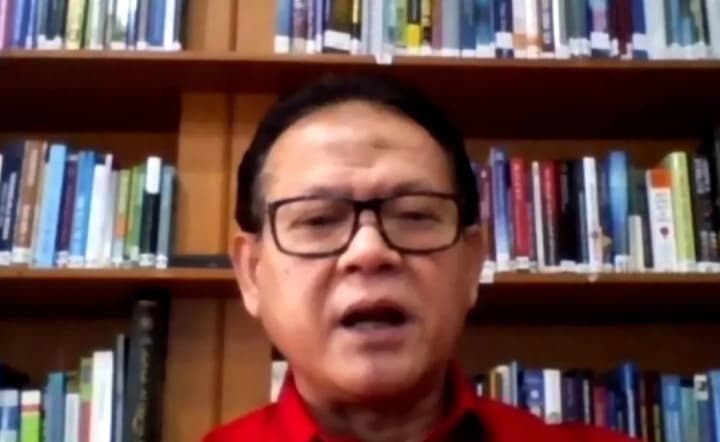 Rokhmin Dahuri Raih Penghargaan Seumur Hidup atas Dedikasinya di Sektor Akuakultur