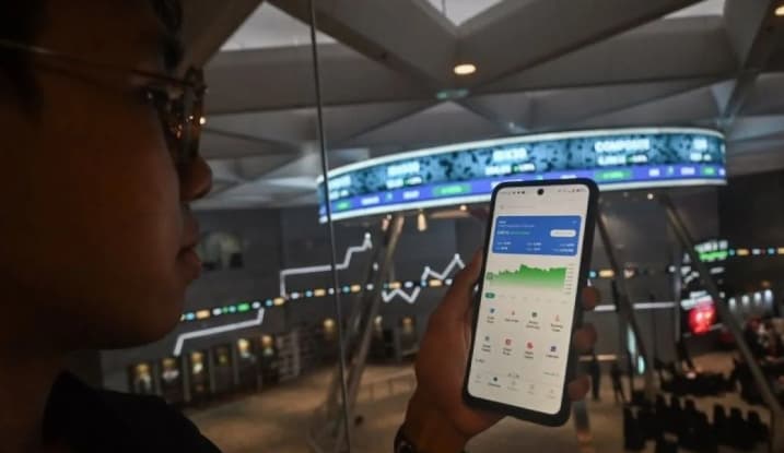 IHSG Melemah ke Level 6.126 pada Kamis Pagi, Tekanan Bursa Global dan Kebijakan The Fed Jadi Sorotan