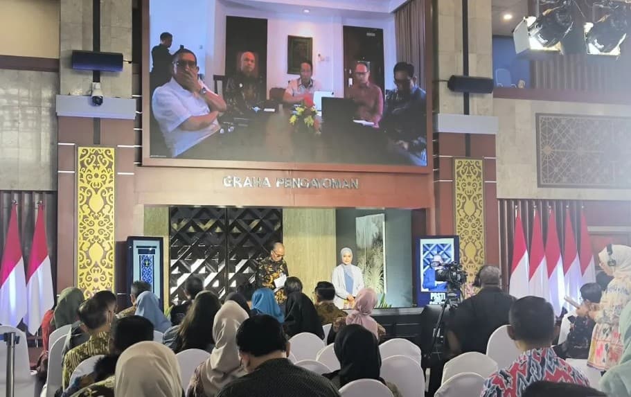 Menteri Hukum Supratman Targetkan Seluruh Layanan AHU Beroperasi 24 Jam Mulai 9 November 2026