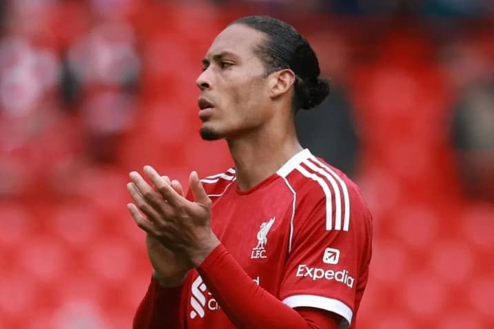 Virgil van Dijk Akui Kartu Merah Gravenberch Jadi Titik Balik Kekalahan Liverpool 0-3 dari Manchester City